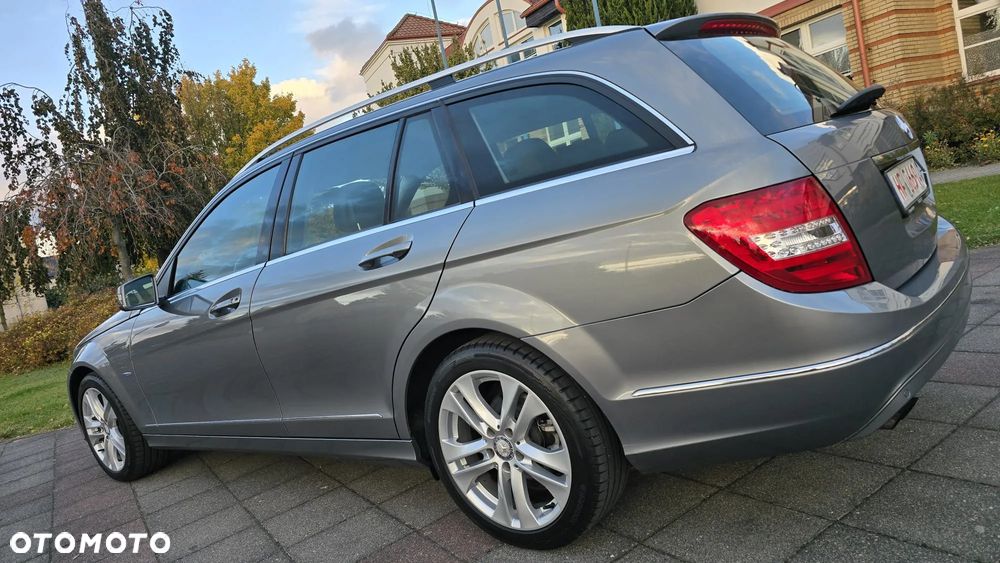 Mercedes-Benz Klasa C 180 BlueEFFICIENCY Avantgarde - 40