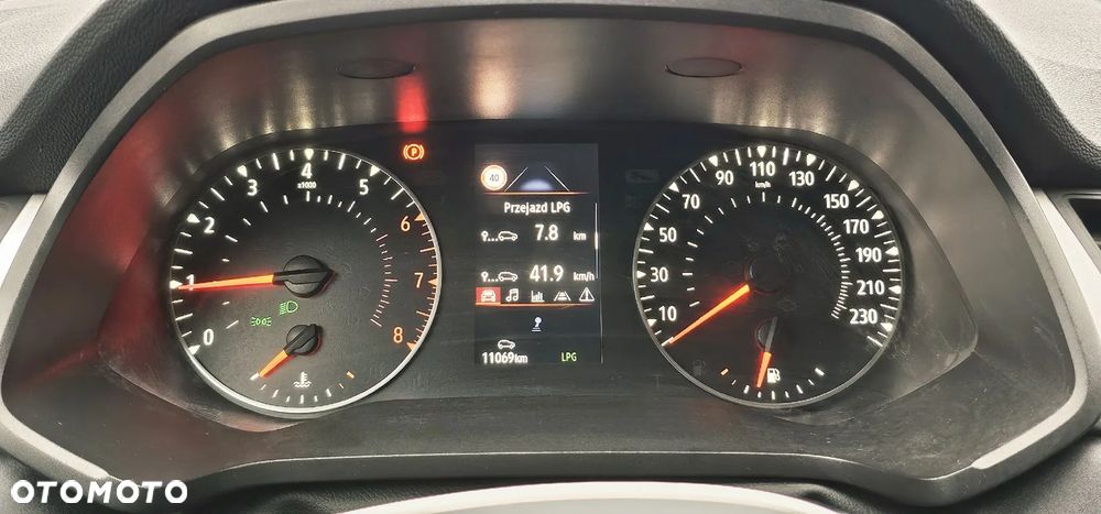 Renault Captur 1.0 TCe Equilibre - 28