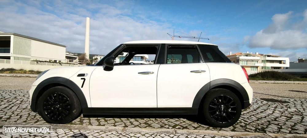 MINI 5 Portas One D - 10