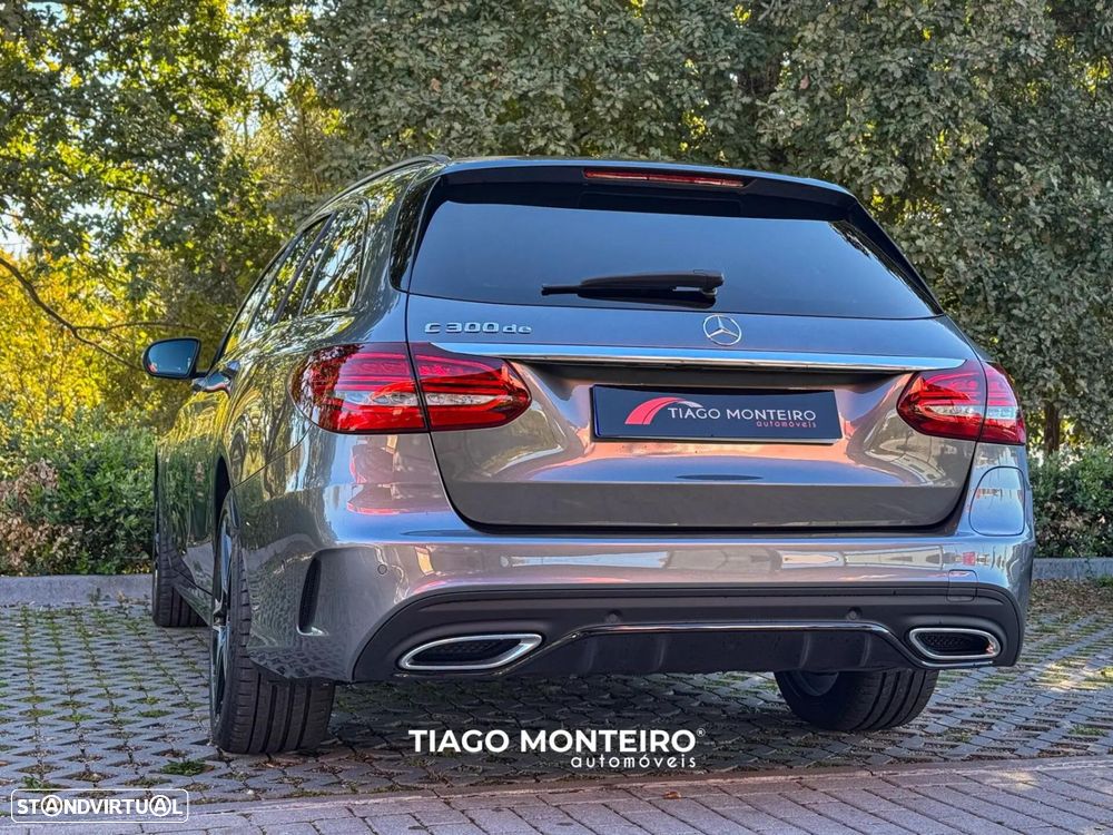 Mercedes-Benz C 300 - 28