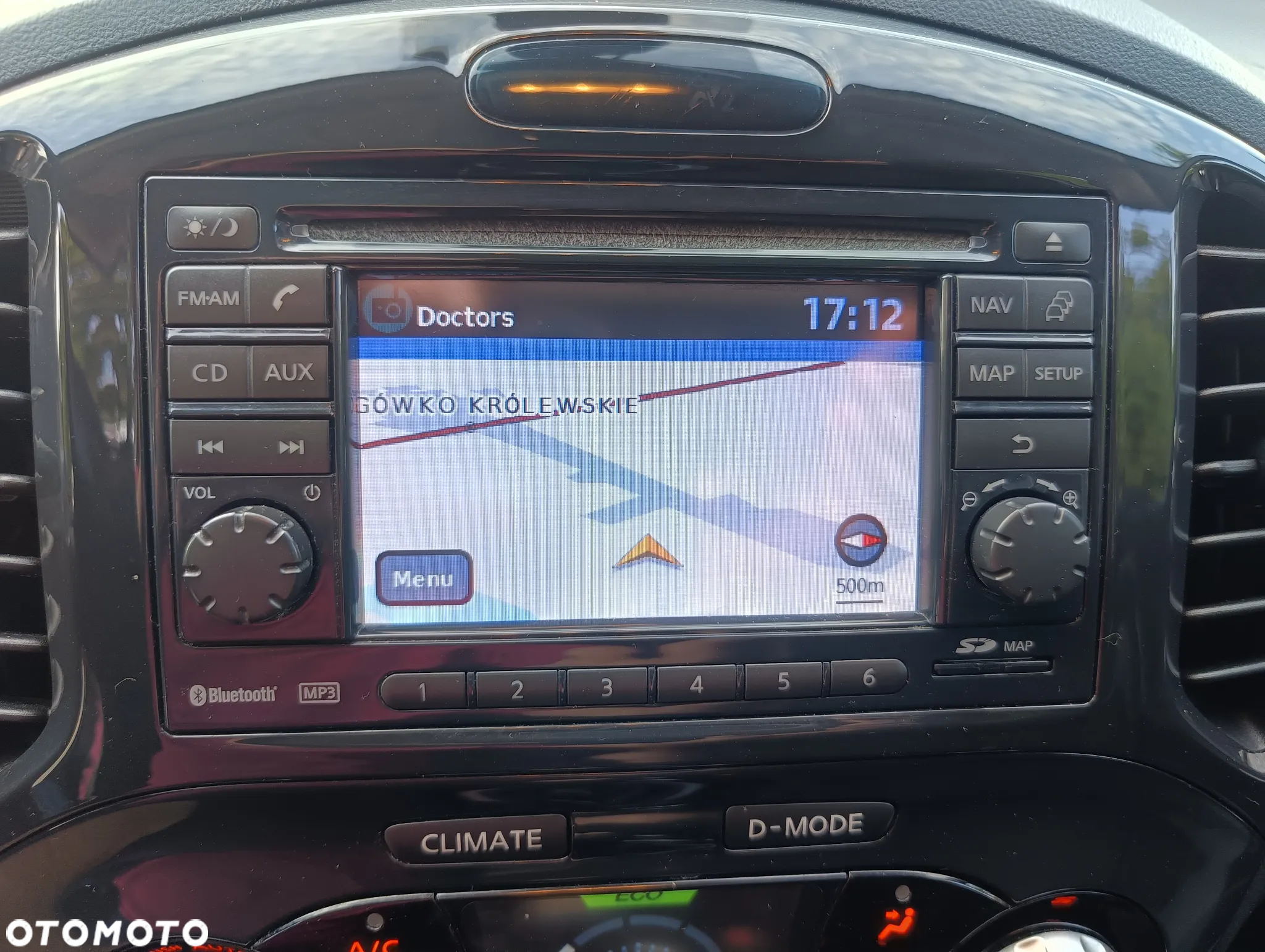Nissan Juke 1.6 DIG-T Tekna - 17
