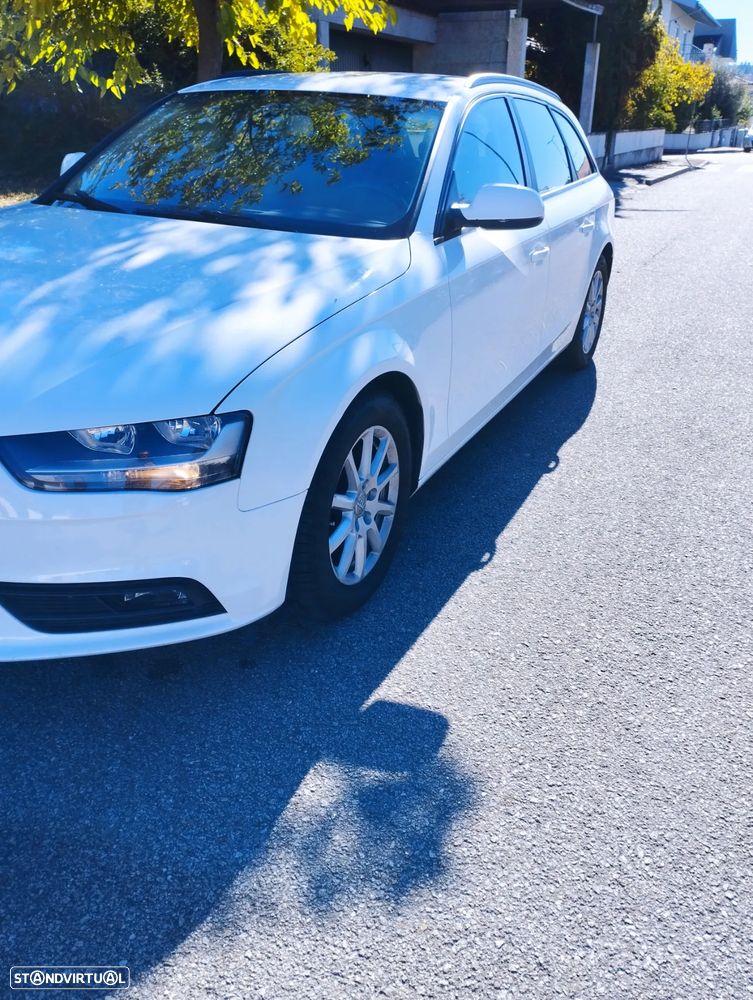 Audi A4 Avant 2.0 TDi Advance - 2
