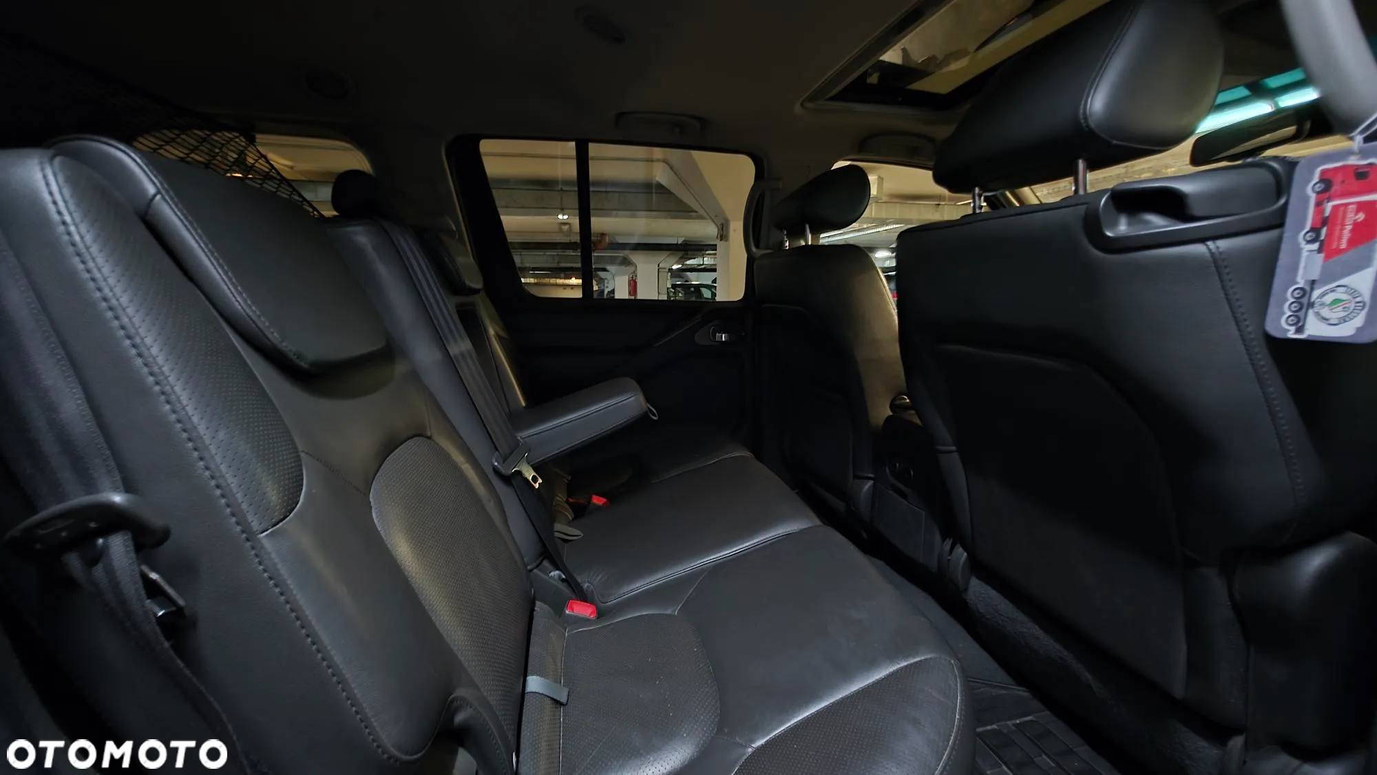 Nissan Pathfinder 2.5 D Platinum - 14