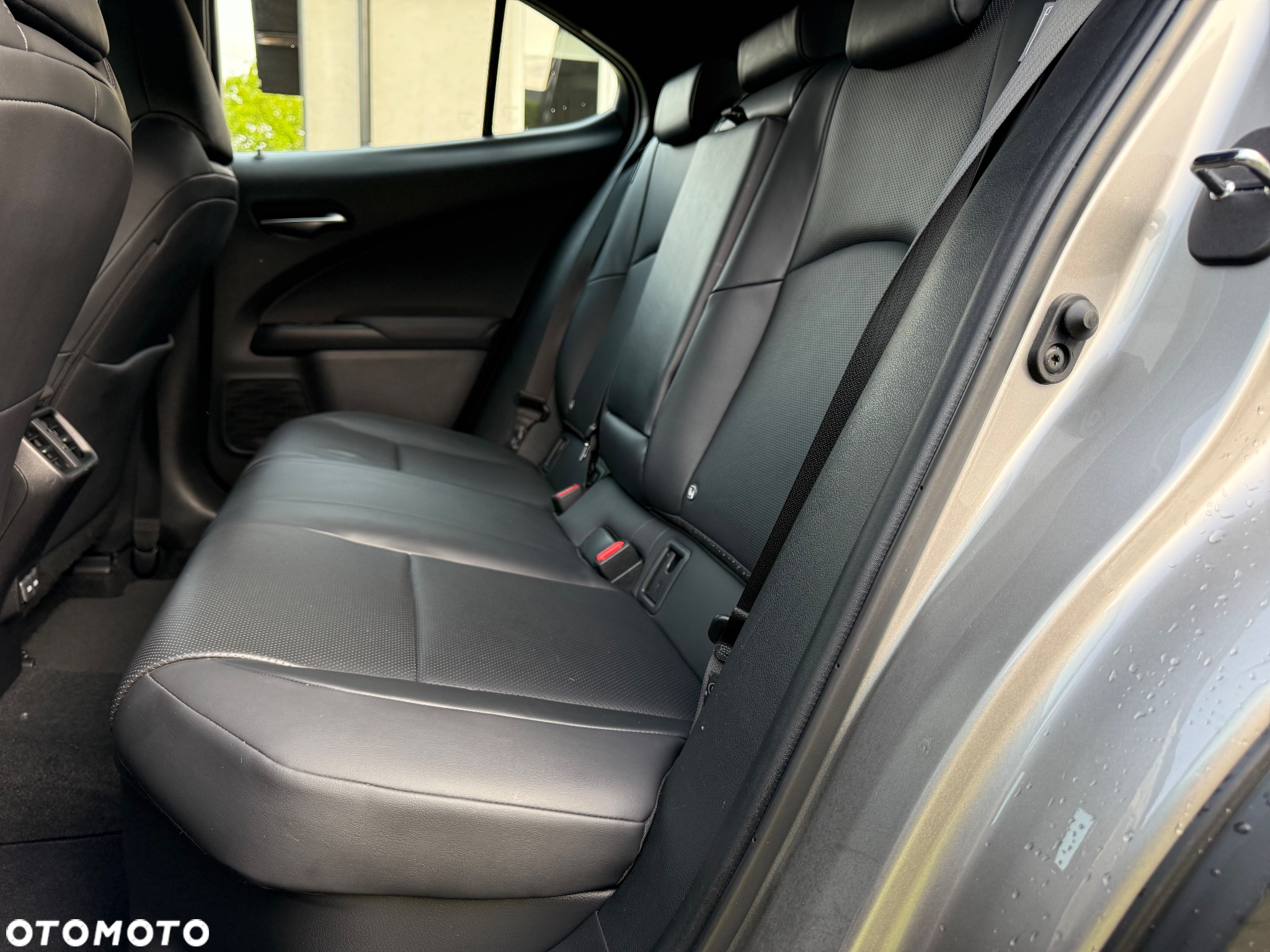 Lexus UX - 26