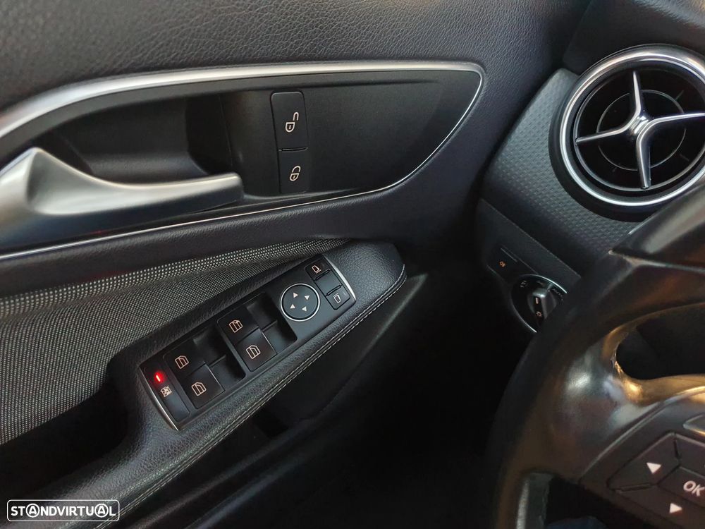 Mercedes-Benz A 160 CDI Urban - 16