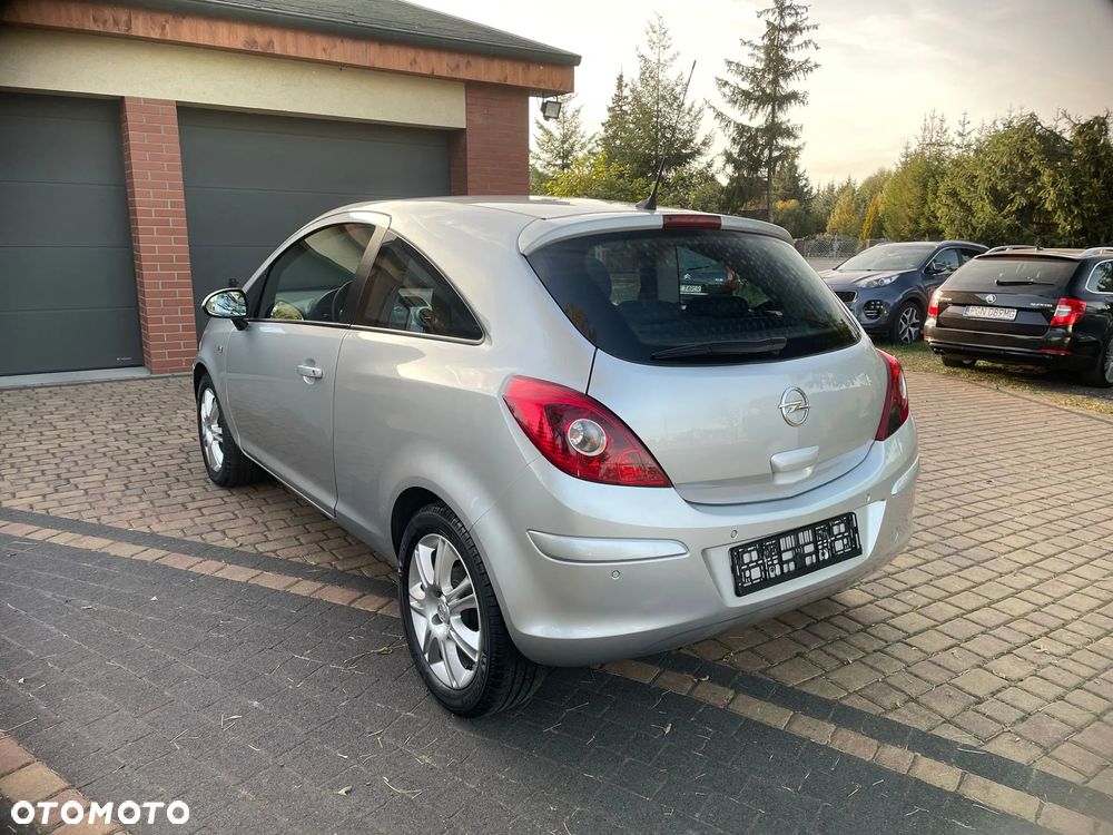 Opel Corsa - 7