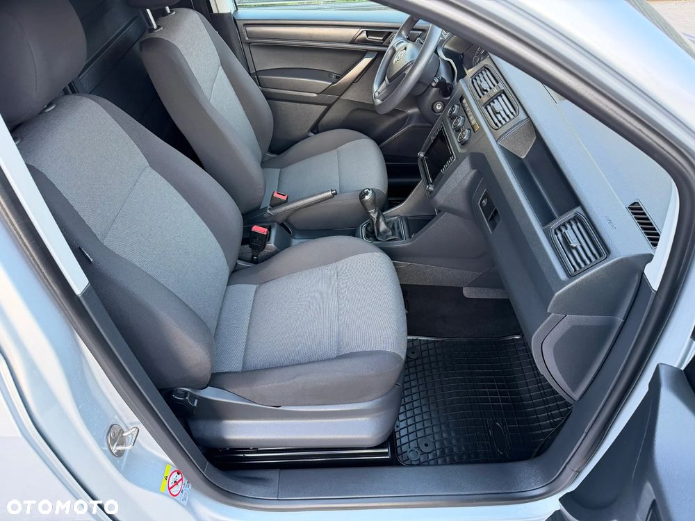 Volkswagen Caddy - 9