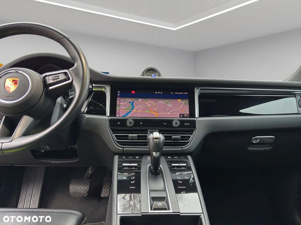 Porsche Macan Standard - 20