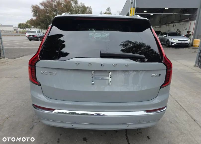 Volvo XC 90 - 6