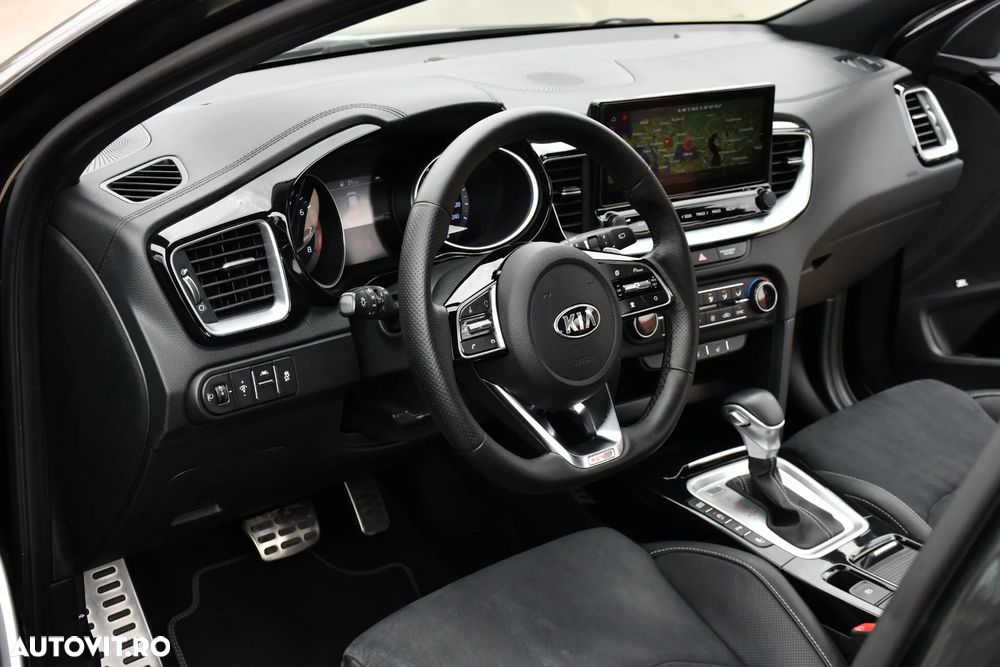 Kia Ceed 1.5 T-GDI DCT7 OPF (48V Mild Hybrid) GT Line - 29