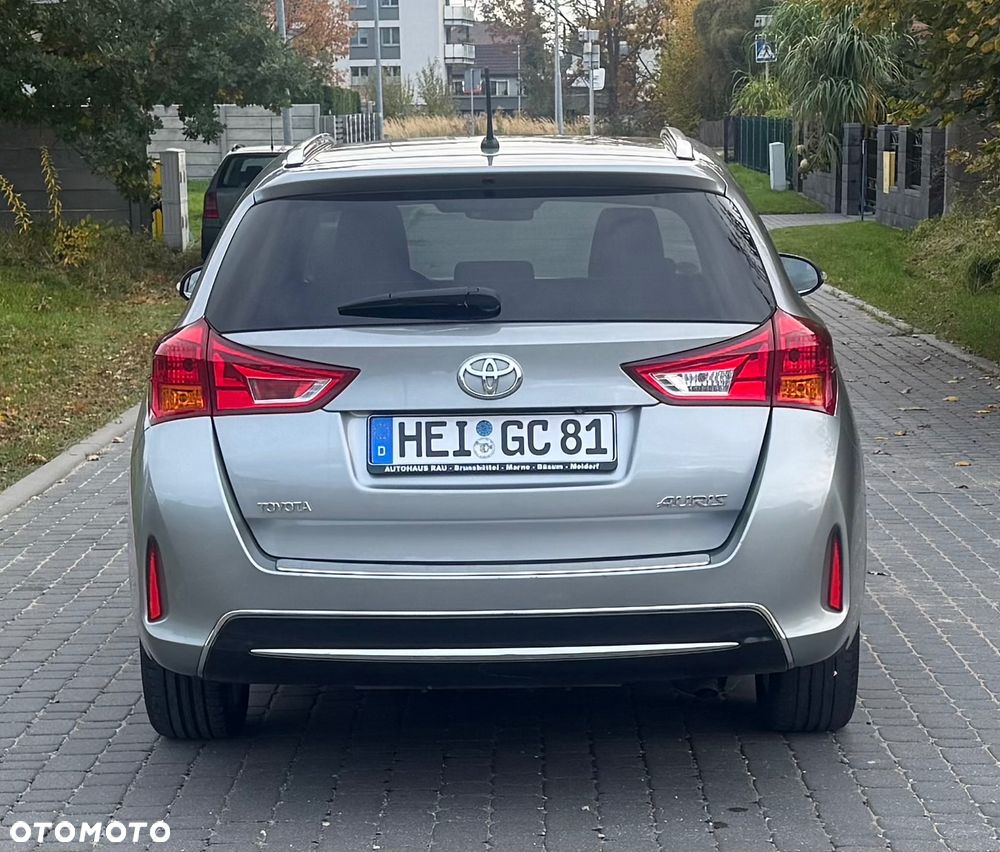 Toyota Auris - 3