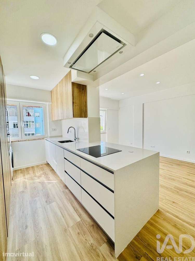 Apartamento T1 em Seixal, Arrentela e Aldeia de Paio Pires de 48 m2 - Grande imagem: 2/12