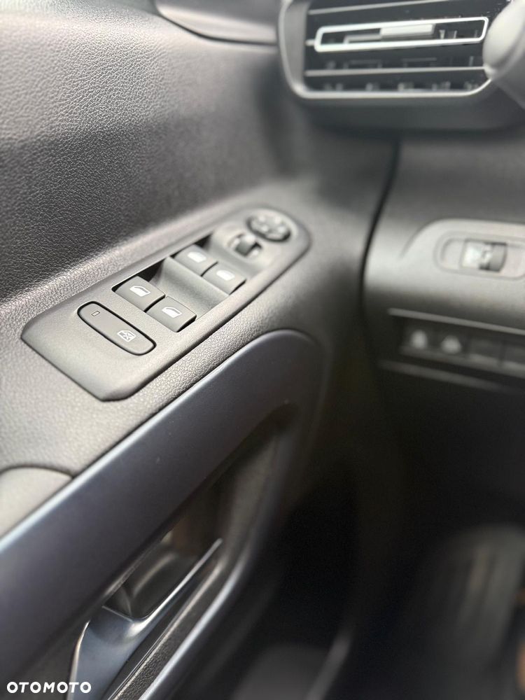 Peugeot Rifter 1.5 BlueHDI Allure Pack S&S - 12