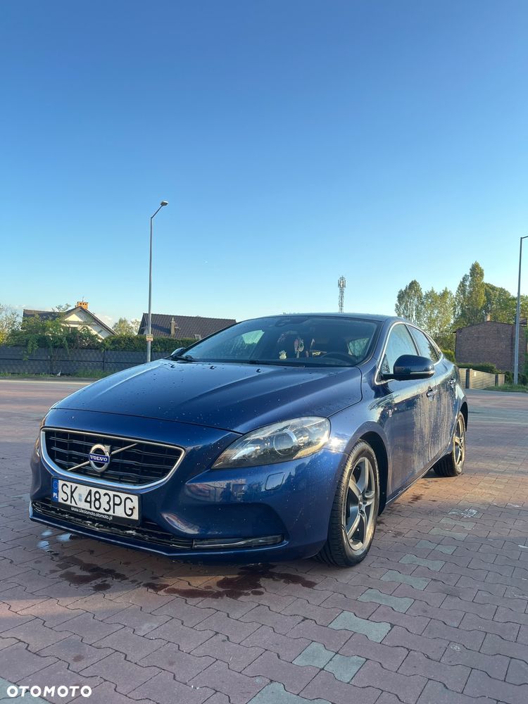 Volvo V40 D2 Drive-E Ocean Race - 3