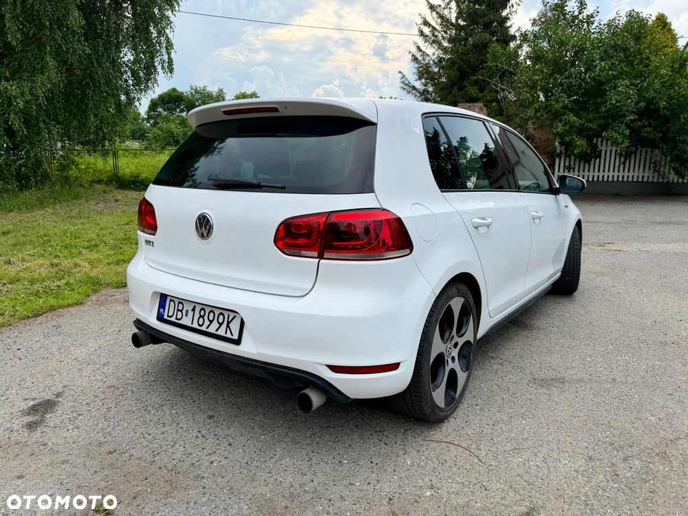 Volkswagen Golf 2.0 TSI GTI DSG - 8