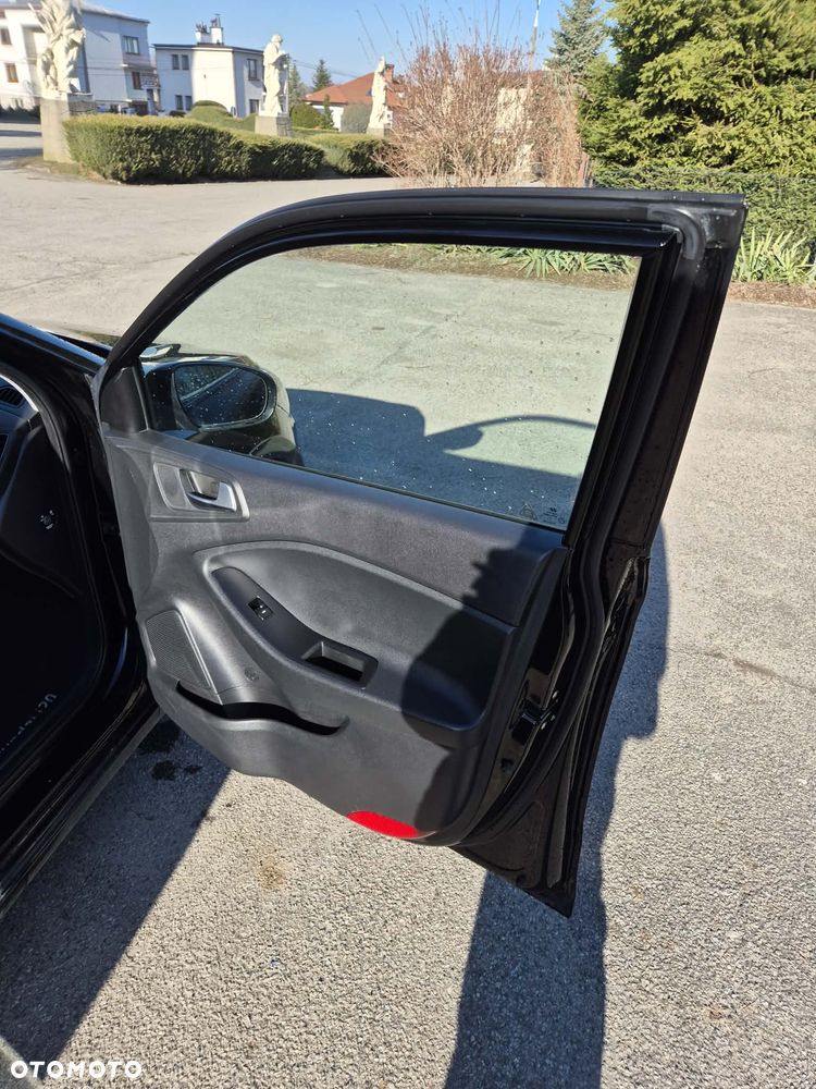 Hyundai i20 1.1 CRDi - 8