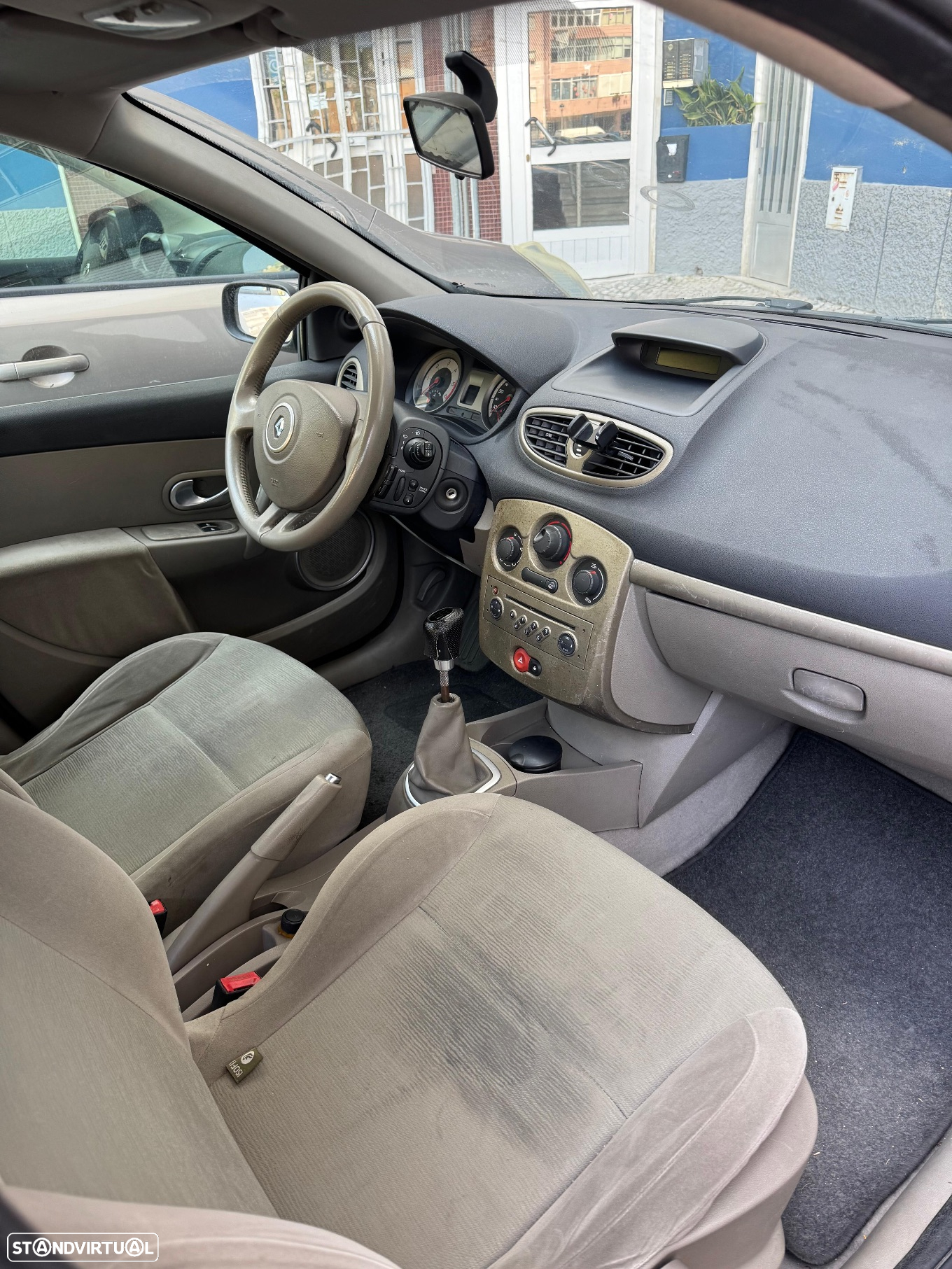 Renault Clio 1.5 dCi Confort - 9