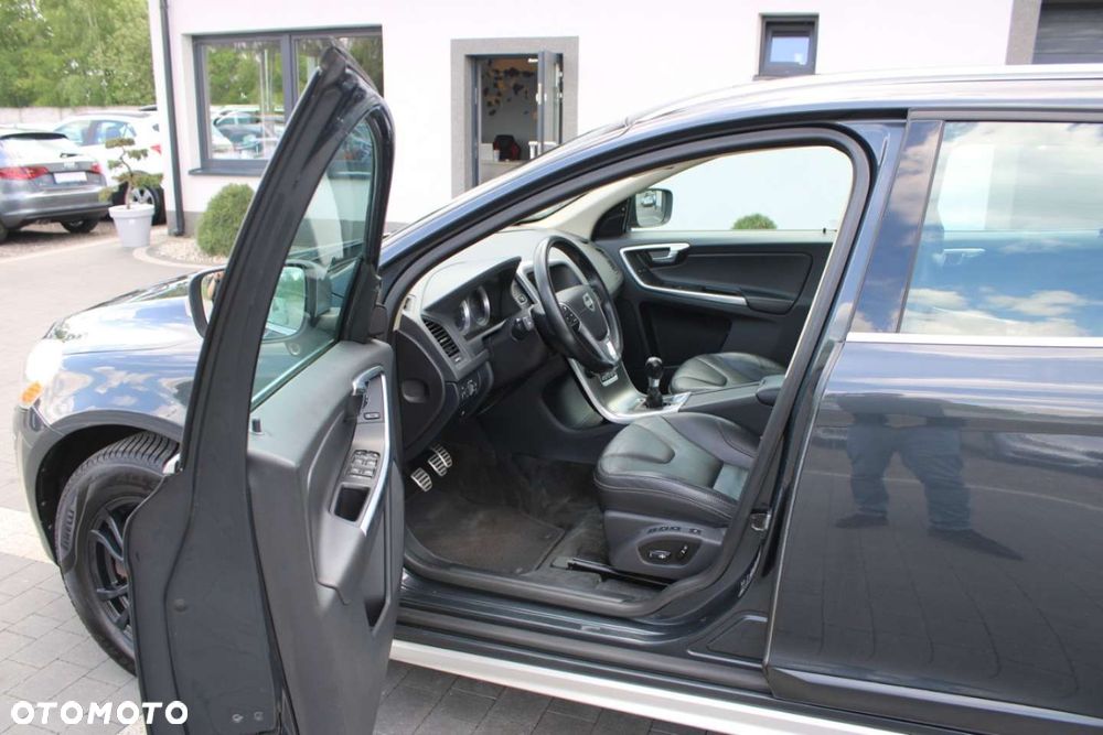 Volvo XC 60 - 24