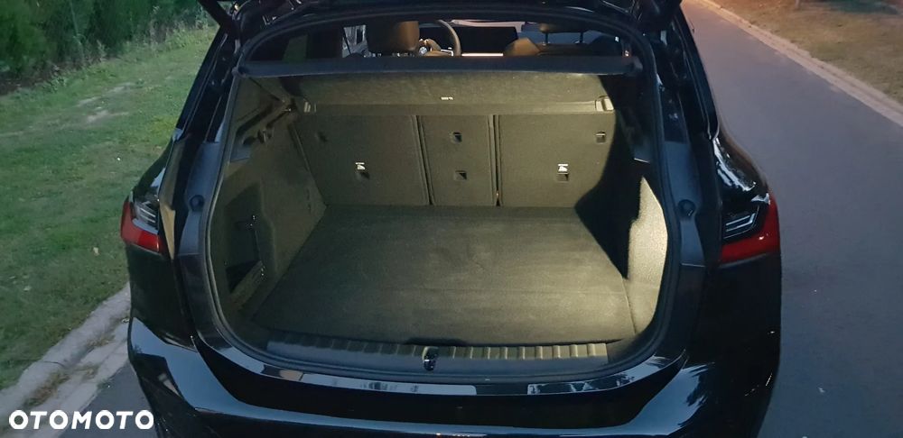 BMW Seria 2 - 33