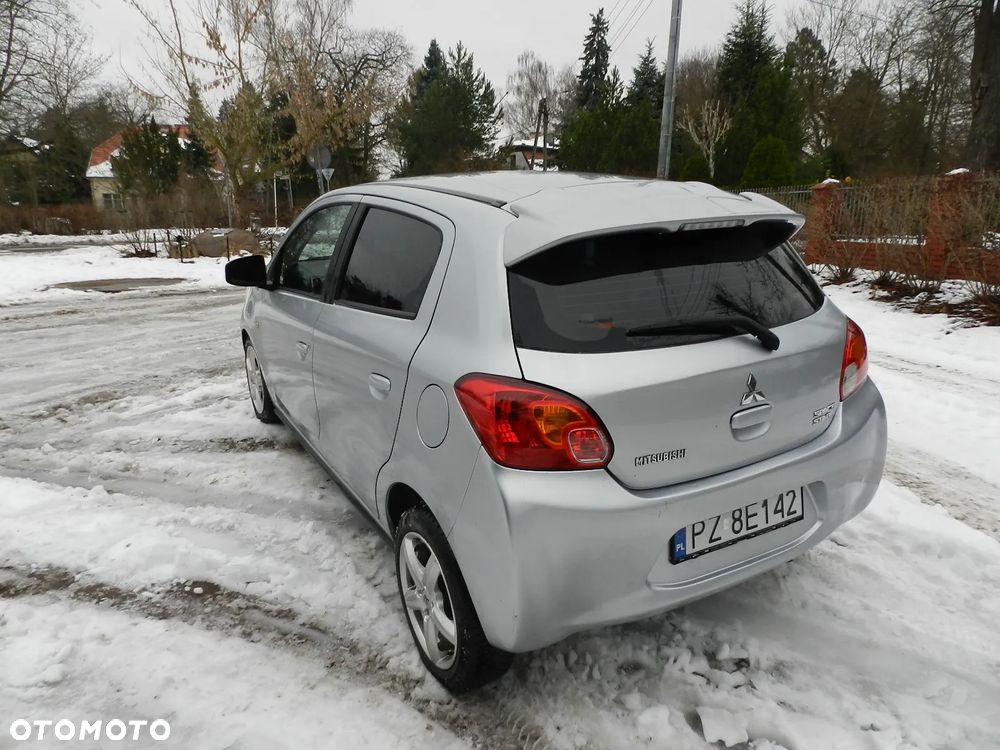 Mitsubishi Space Star - 4