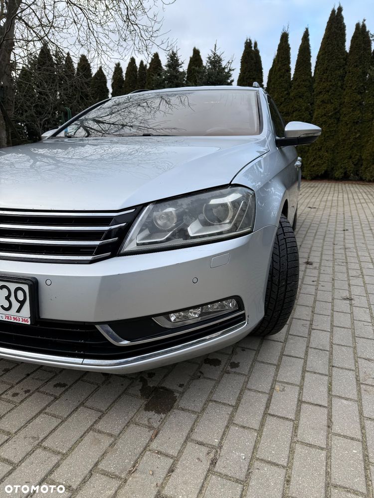 Volkswagen Passat 2.0 TDI Comfortline DSG - 2