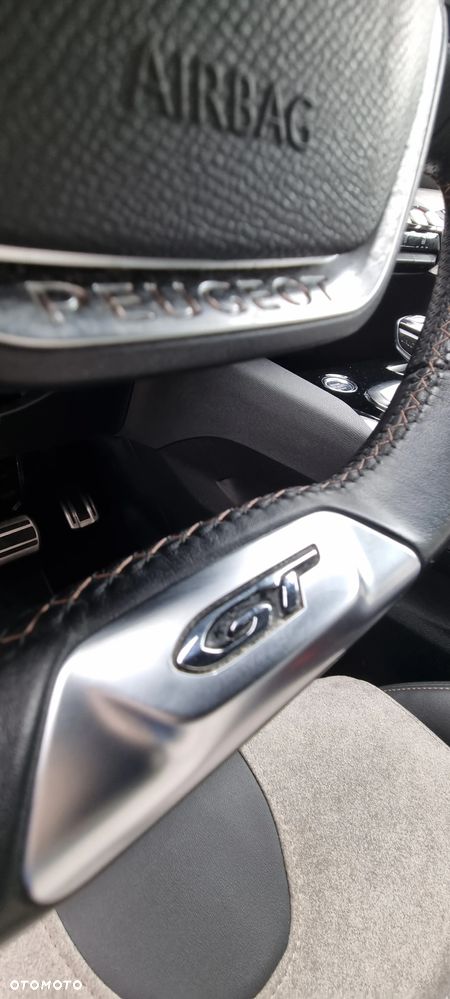 Peugeot 3008 1.6 PureTech Hybrid PHEV GT Pack S&S EAT8 - 29