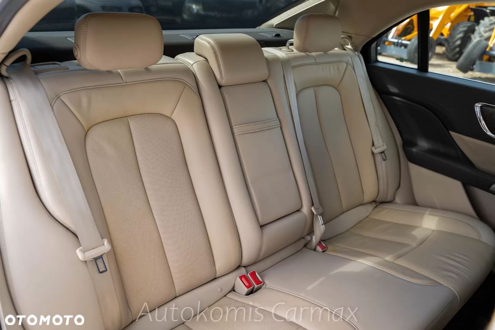 Lincoln Continental - 15