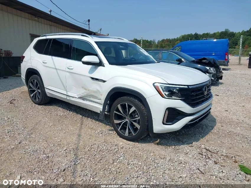 Volkswagen Atlas - 1