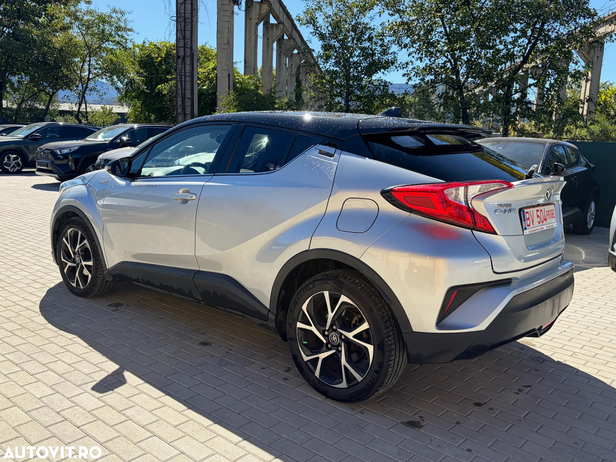 Toyota C-HR - 13