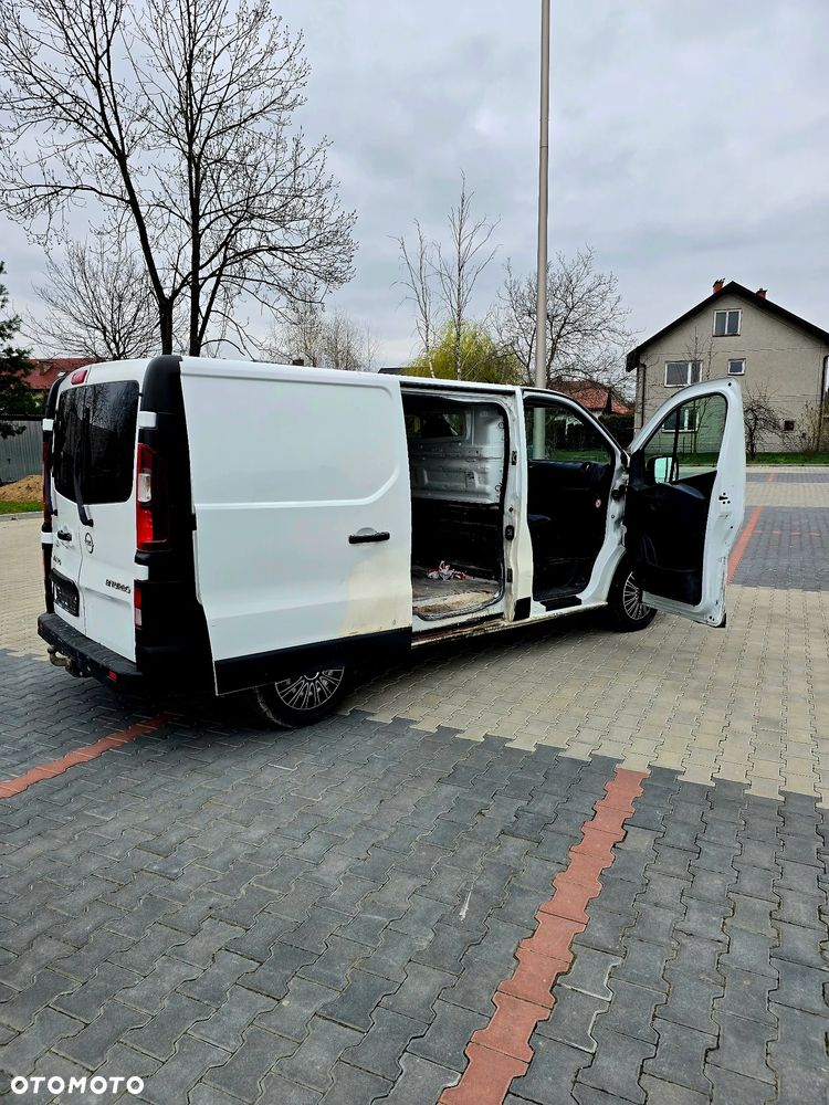 Opel Vivaro - 18