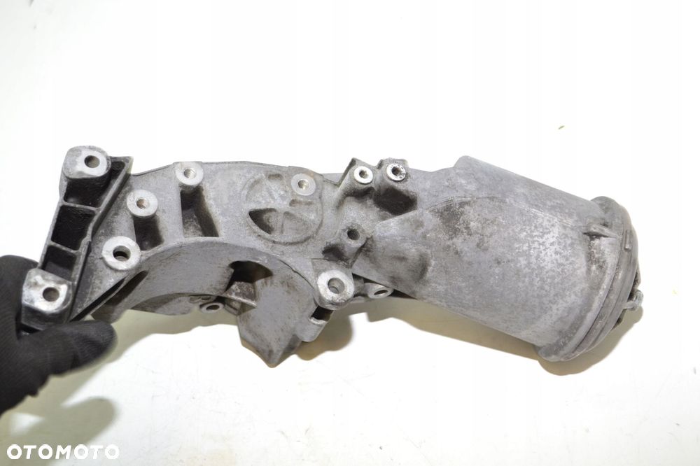 OBUDOWA PODSTAWA FILTRA OLEJU BMW E53 E60 E61 E46 E39 2.2 2.5 3.0 M54 M52 - 4