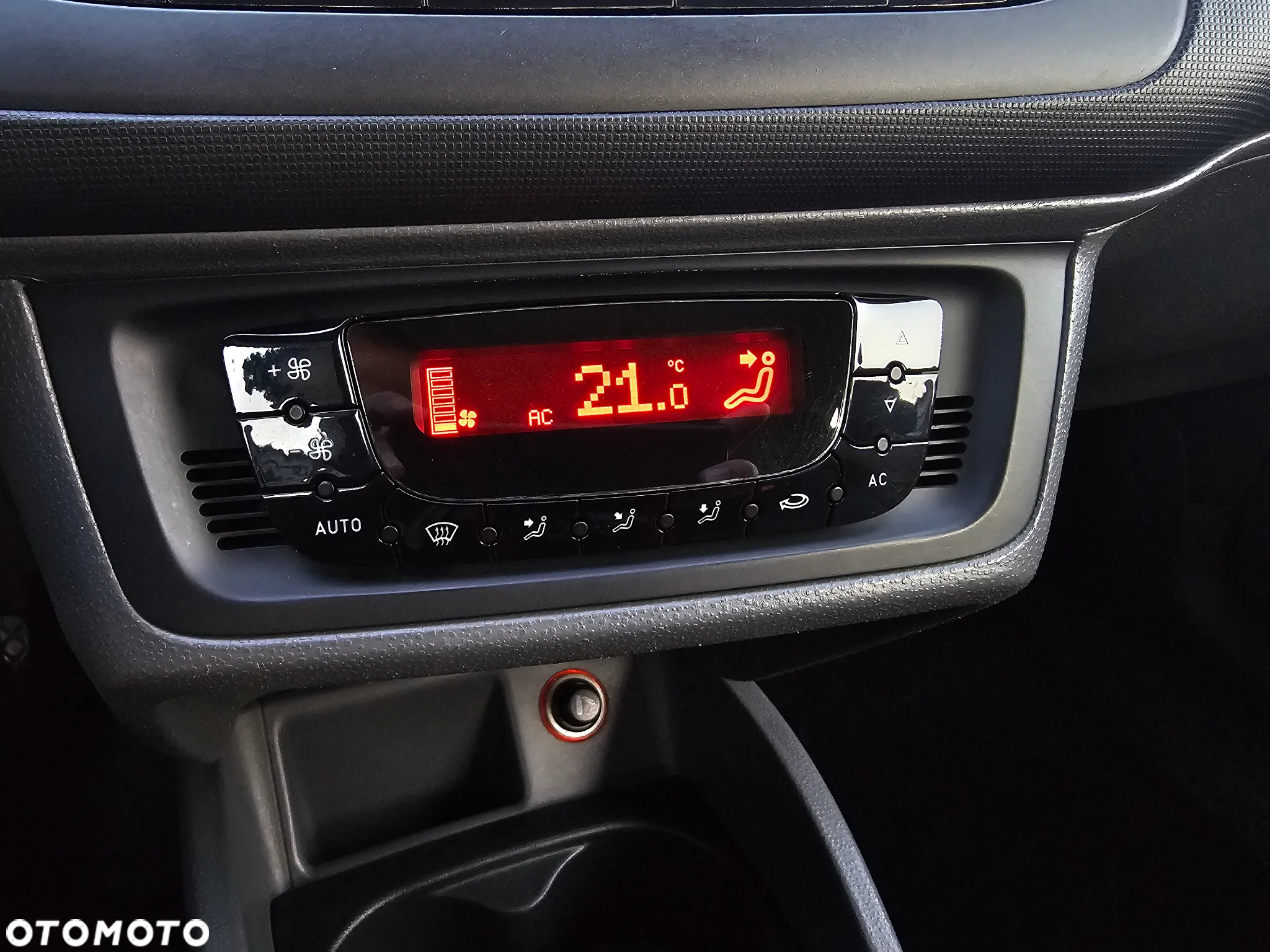 Seat Ibiza 1.4 16V Style - 26