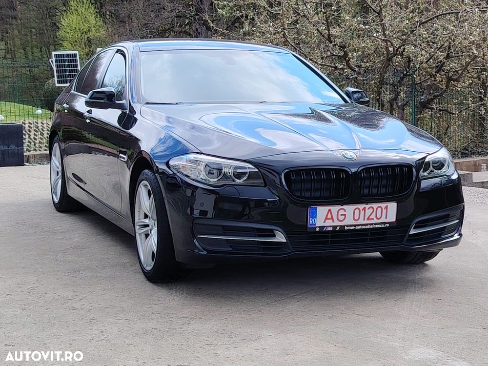 BMW Seria 5 520d xDrive Aut. Luxury Line - 2