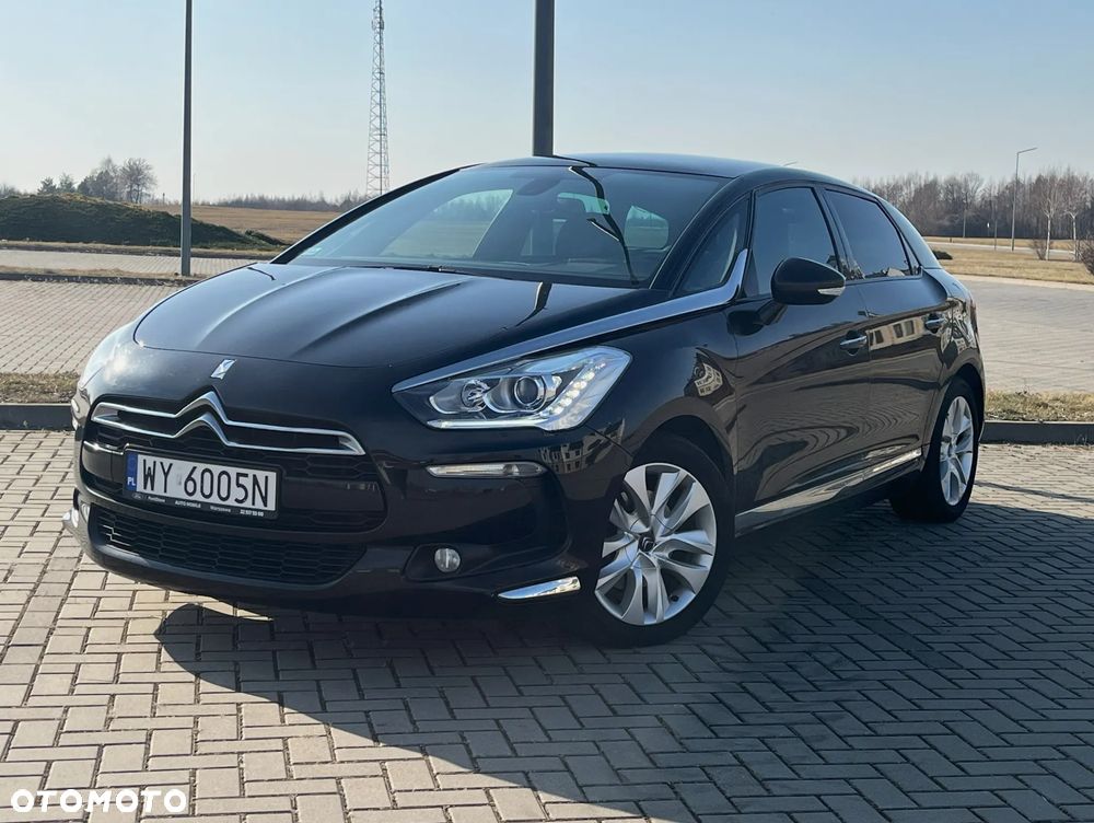 Citroën DS5 e-HDi 110 EGS6 Chic - 7