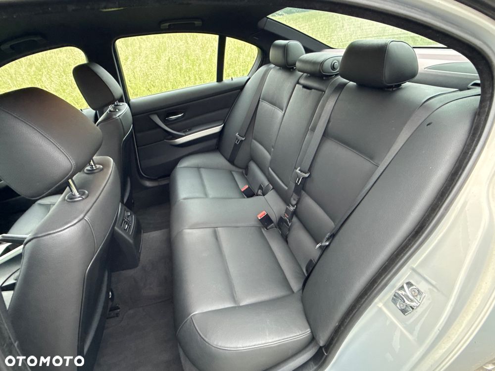 BMW Seria 3 - 3