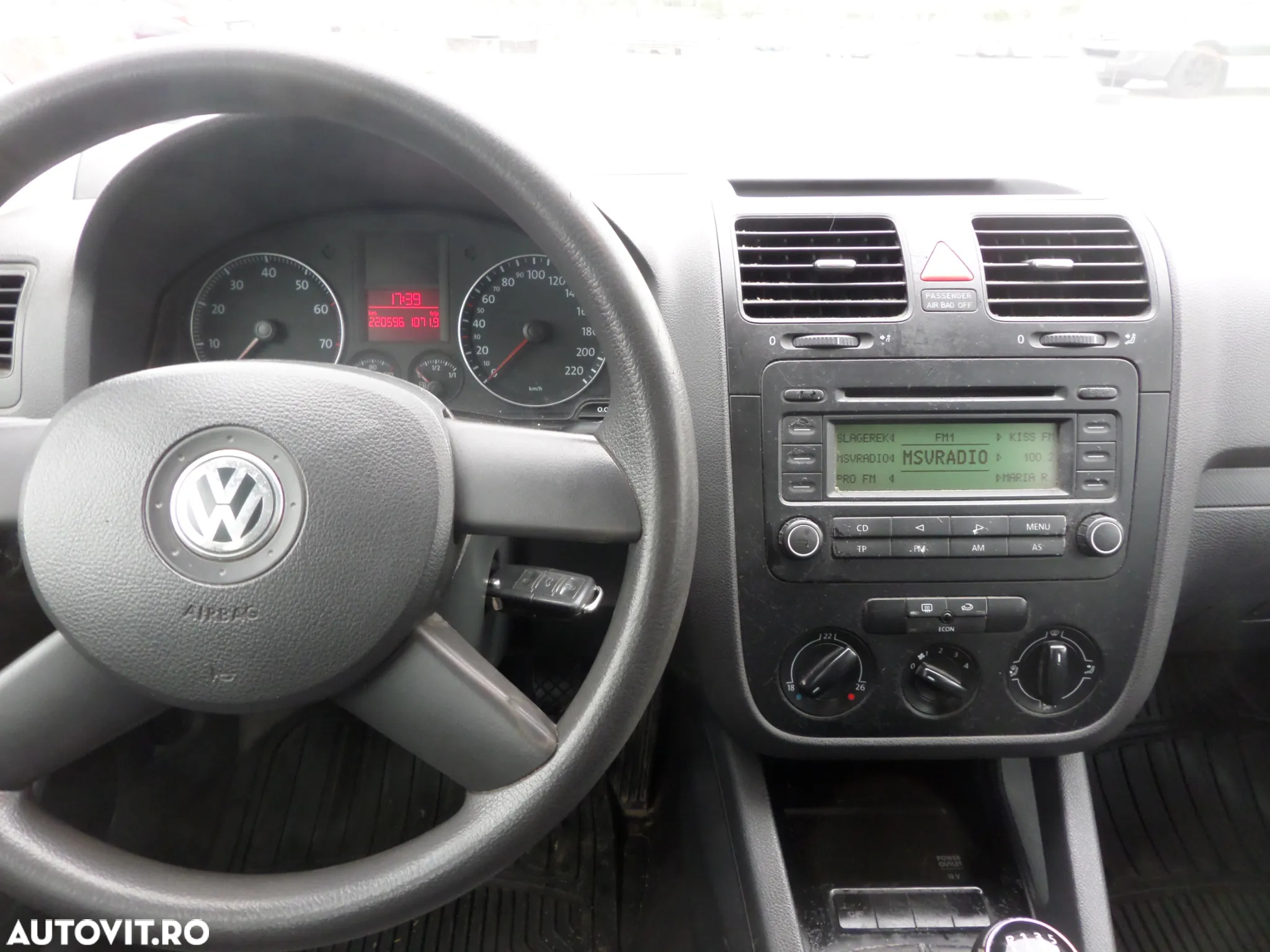 Volkswagen Golf 1.4 Comfortline - 26