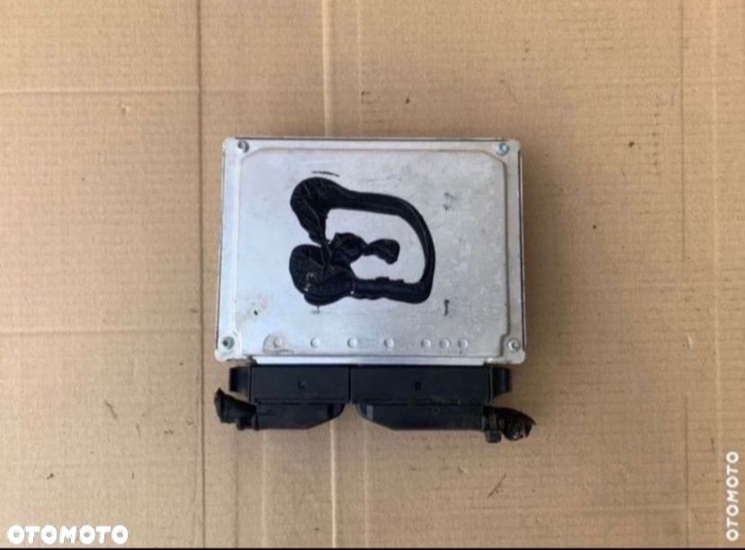 8E0909518BC Komputer sterownik silnika ECU audi a4 b6 - 2