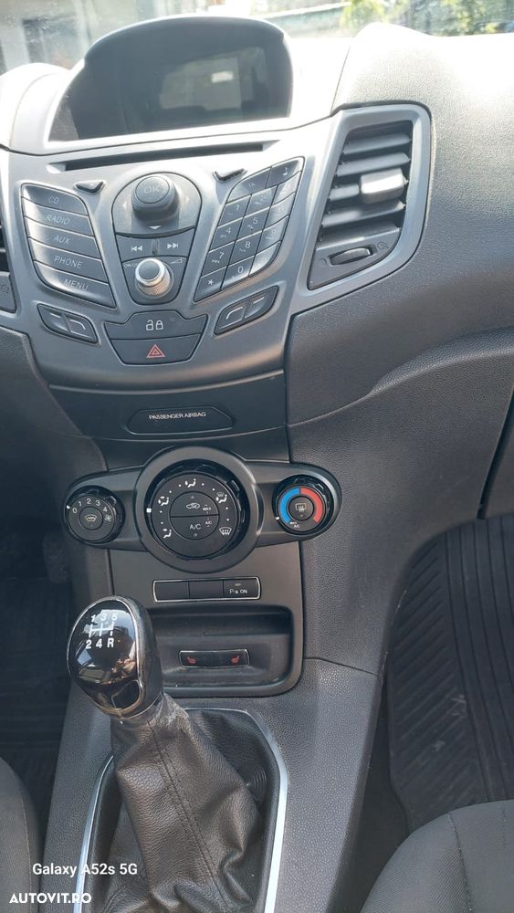 Ford Fiesta - 4