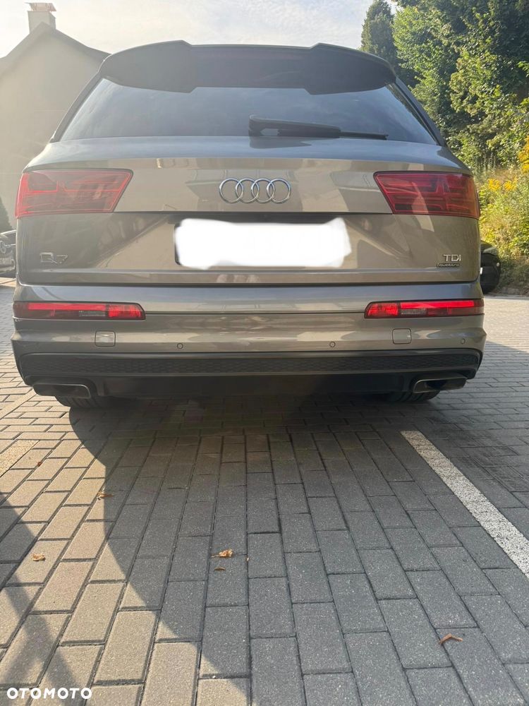 Audi Q7 2015 photo 5