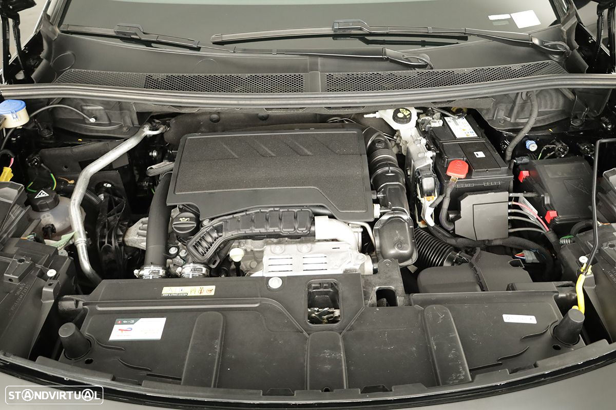 Peugeot 5008 1.2 PureTech Allure Pack EAT8 - 27