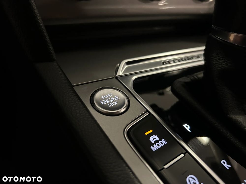 Volkswagen Passat - 23
