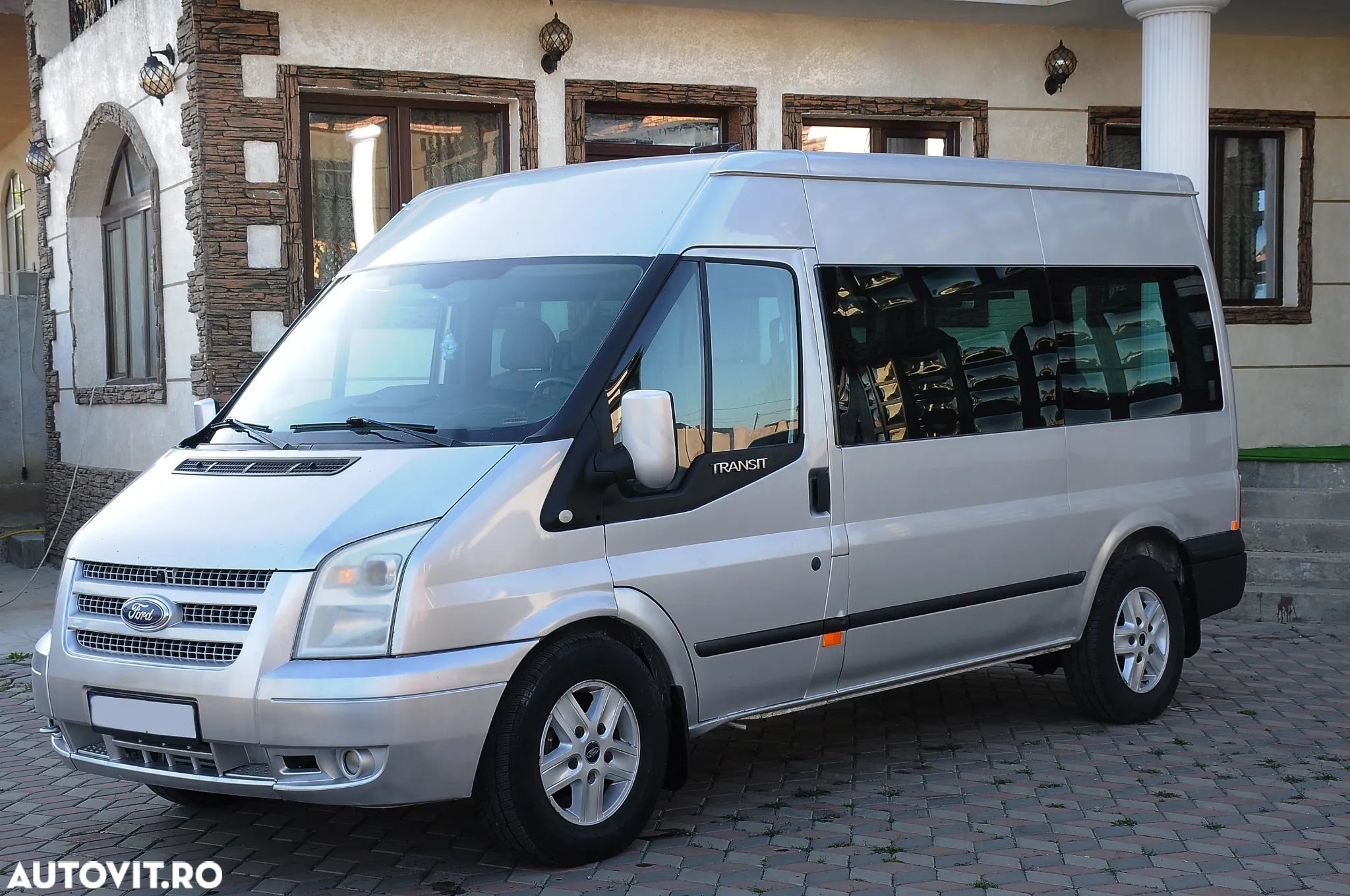 Ford Transit - 1