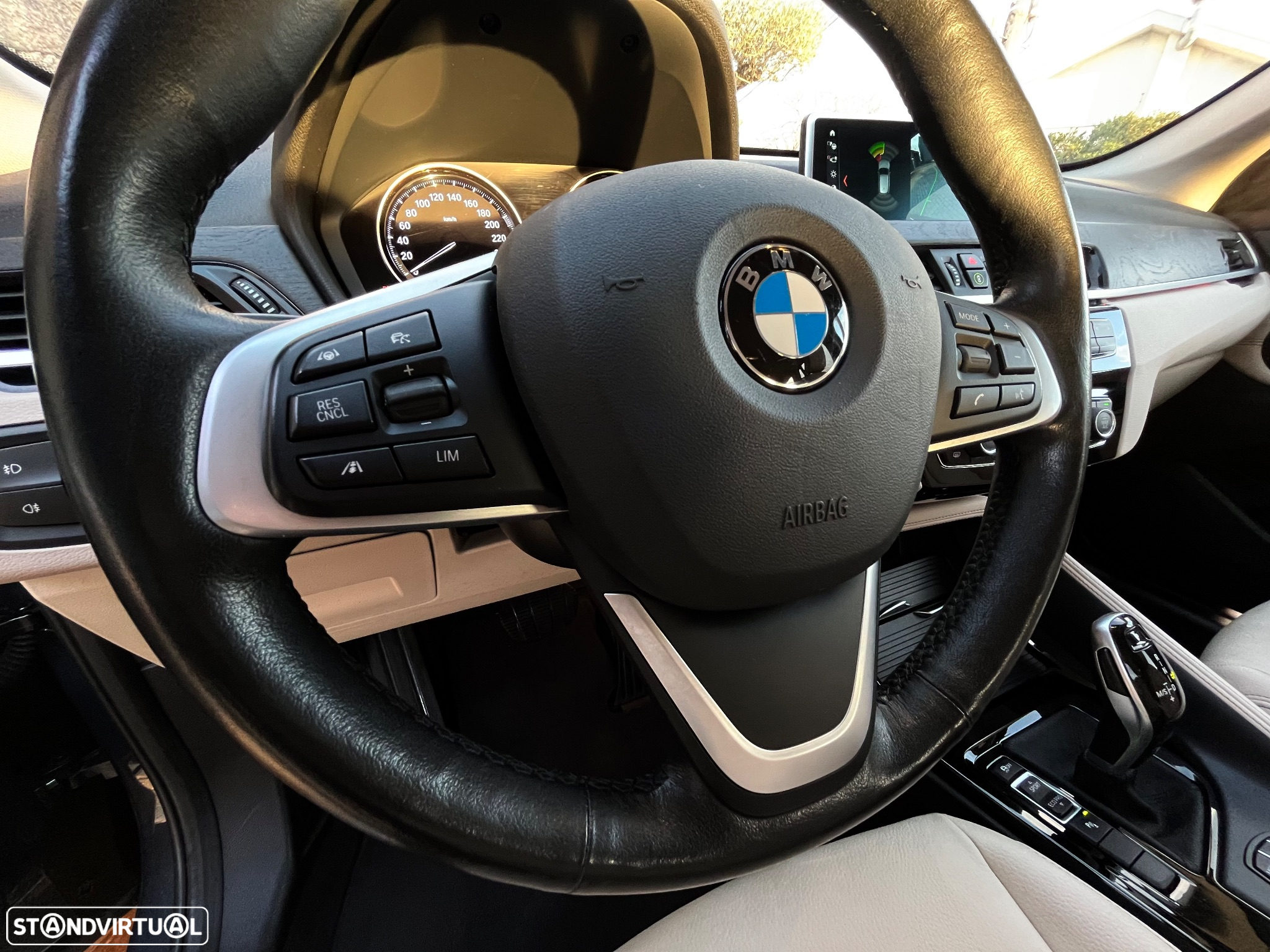 BMW X1 18 i sDrive xLine Auto - 18