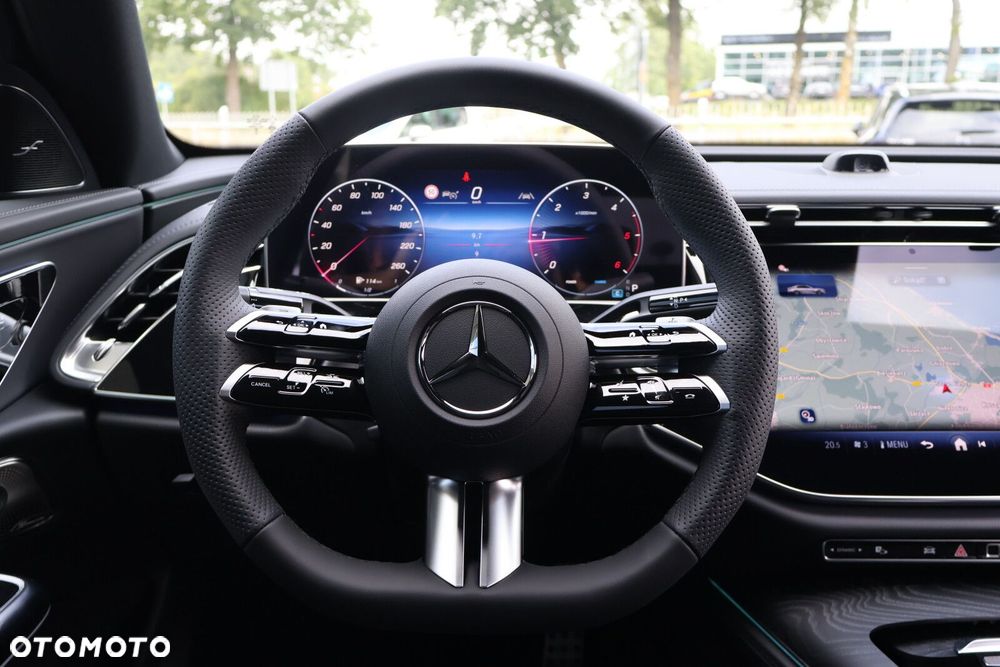 Mercedes-Benz Klasa E - 15