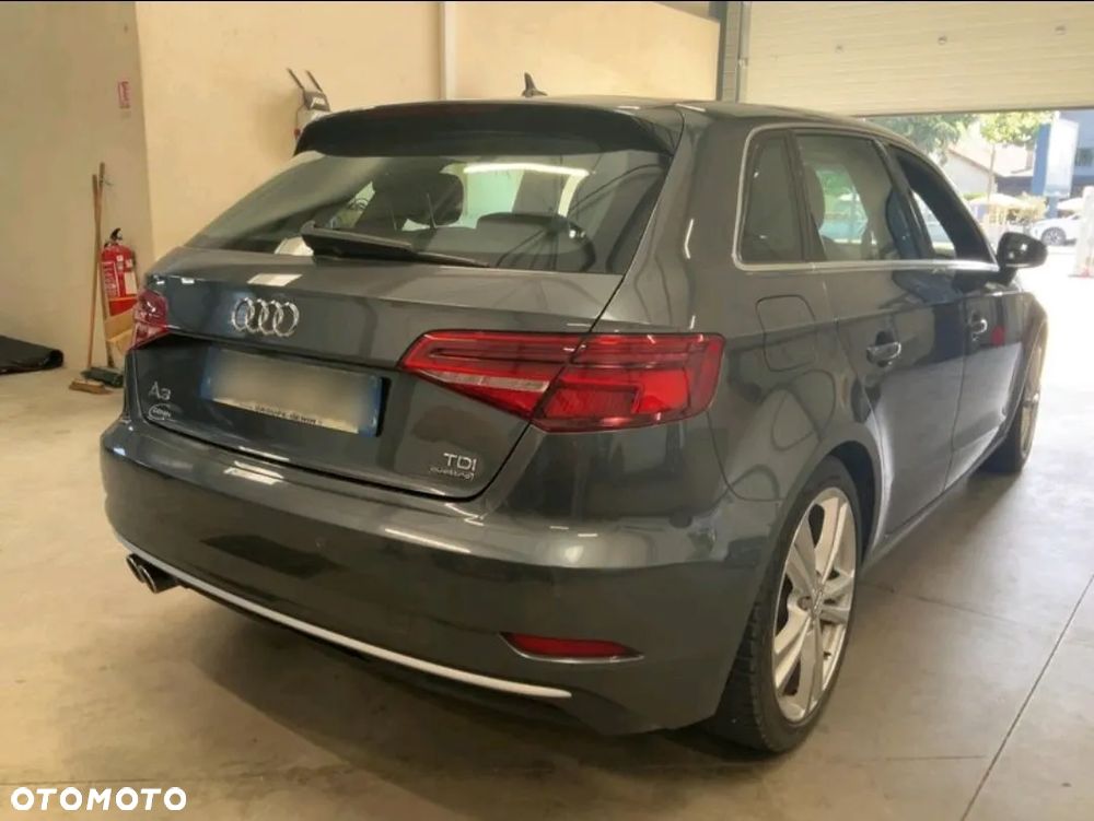 Audi A3 Sportback - 4