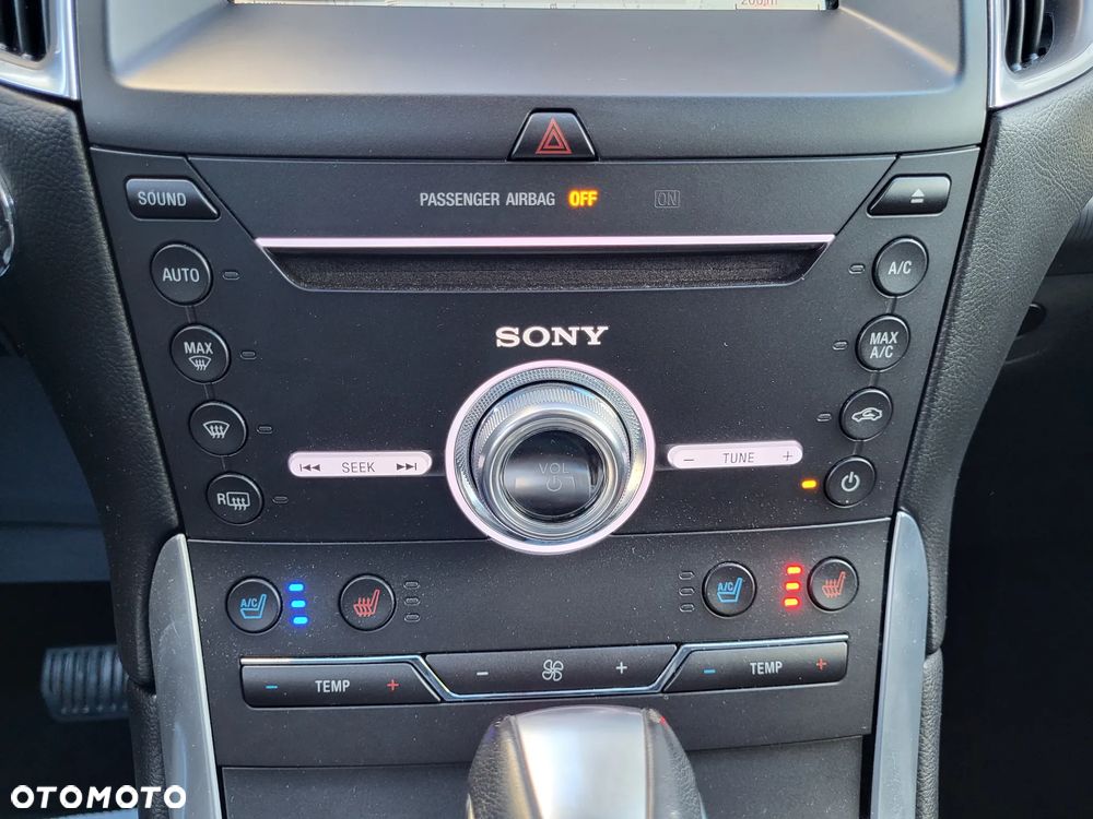 Ford Edge - 18
