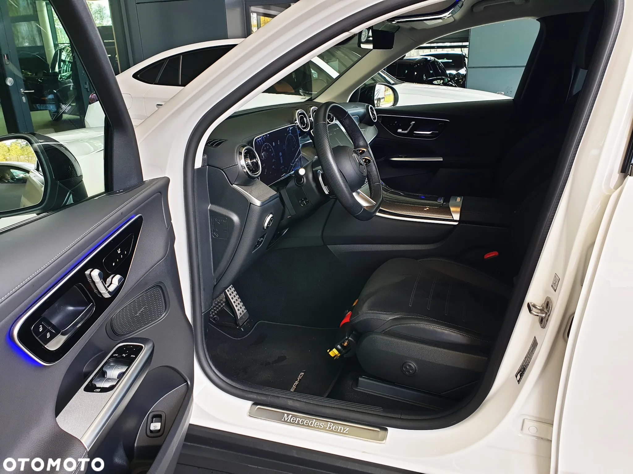 Mercedes-Benz GLC 300 de 4-Matic AMG Line - 13