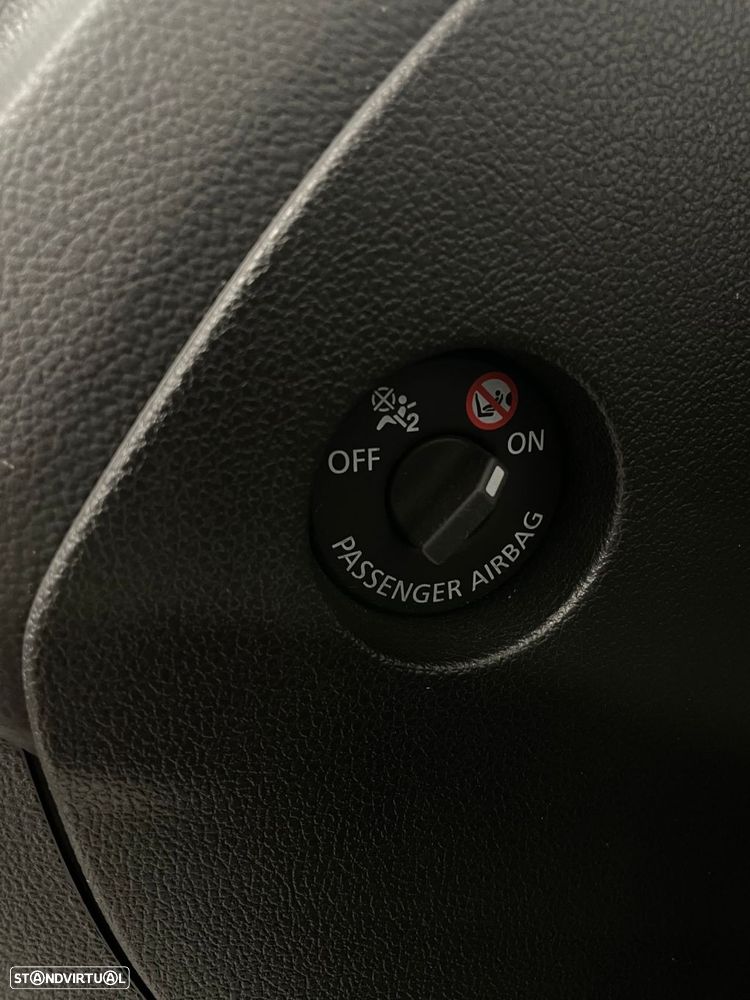 Renault Captur 1.5 dCi Exclusive EDC - 53