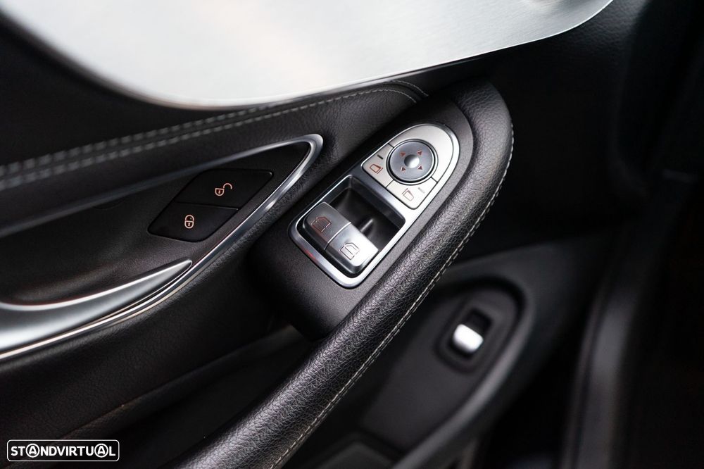 Mercedes-Benz C 250 d 9G-TRONIC AMG Line - 25