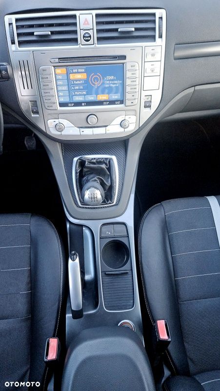 Ford Kuga 2.0 TDCi Titanium - 17